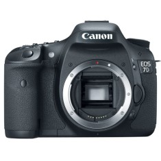 Câmera Digital DSLR(Profissional) Canon EOS 18 MP Full HD 7D