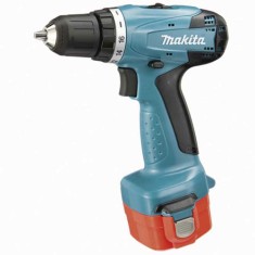 Furadeira/Parafusadeira Funciona à Bateria 12 V - Makita 6271DWPE3