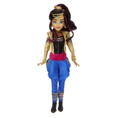 Boneca Descendentes Genie Chic Jordan Hasbro